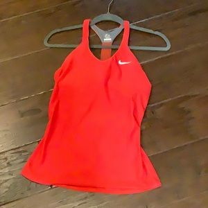 Nike tank